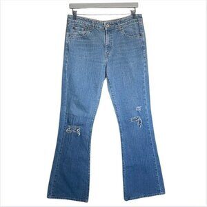 Levis 90s Y2K low rise light wash distressed flare leg jeans size 11